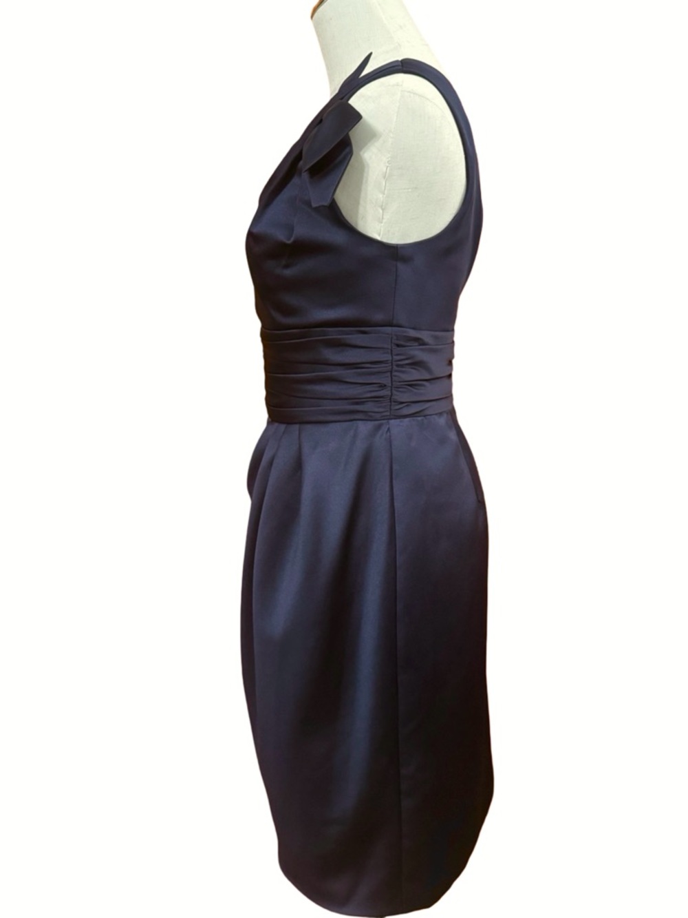 David’s Bridal Dark Blue One Shoulder Dress With Bow Accent Size 2 - Picture 2 of 12